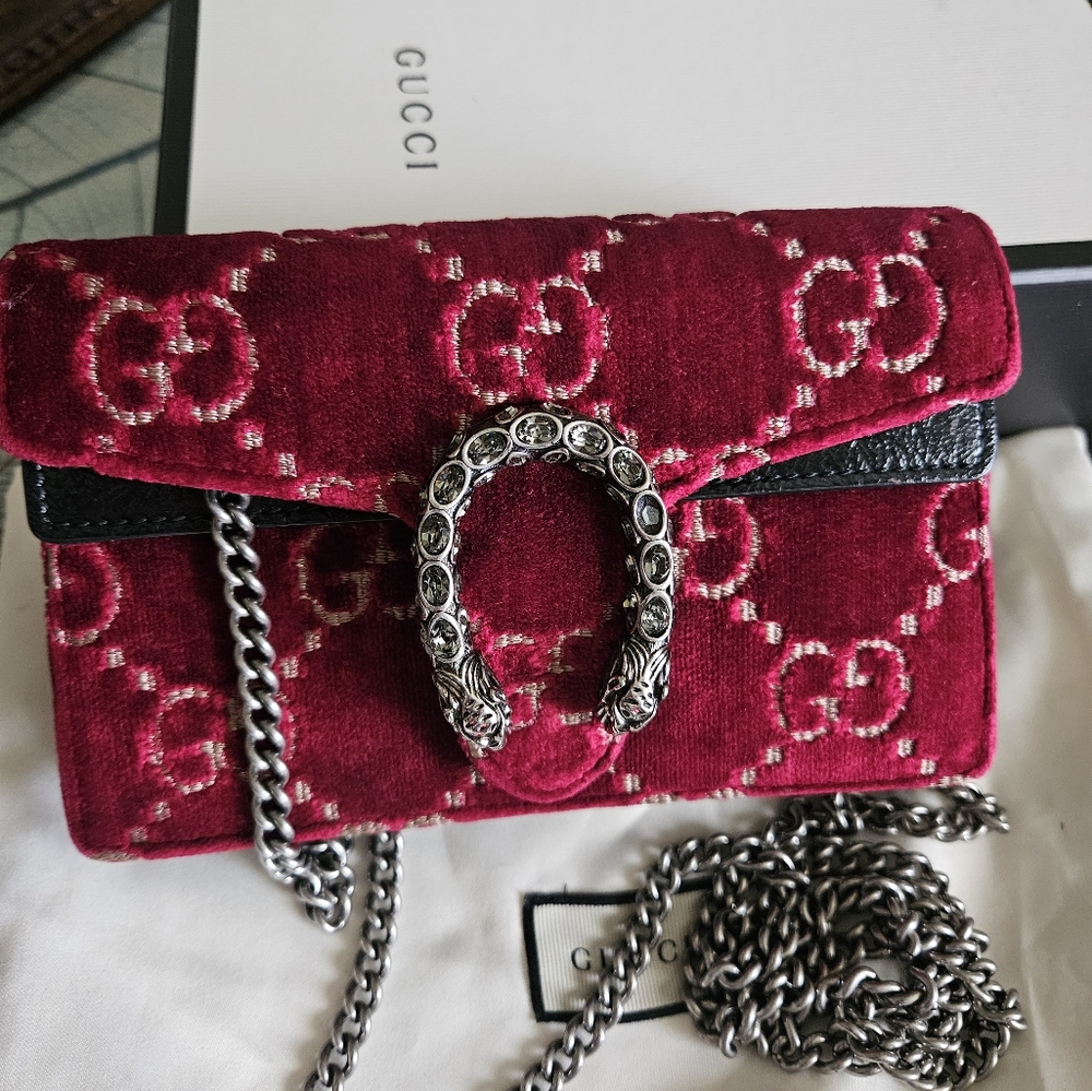 Authentic Gucci Dionysus mini bag - Picture 4 of 16